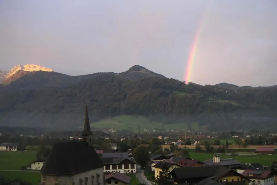 St. Margarethen mit Regenbogen